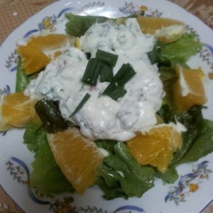 Salata de branzeturi cu portocale