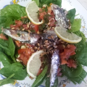 salata de spanac cu sardine